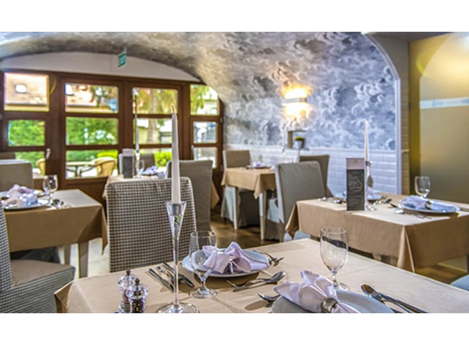 Páros 3 fogásos gourmet menü az ERLA VILLA Boutique Hotel Éttermében