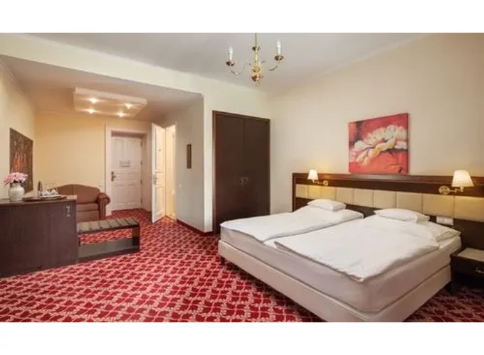 Exkluzív páros wellness kikapcsolódás a Kristály Imperial Hotel****-ben