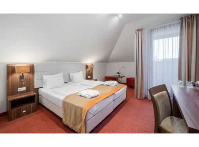 Exkluzív pihenés kettesben reggelivel a Bükkös Hotel****&amp; Spa-ban